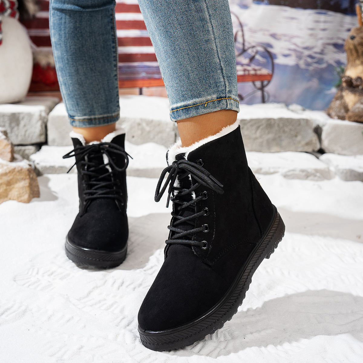 Women's Snow Boots Lightweight Lace-Up Warm Winter Footwear