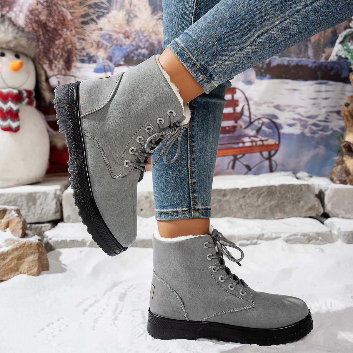 Women's Snow Boots Lightweight Lace-Up Warm Winter Footwear
