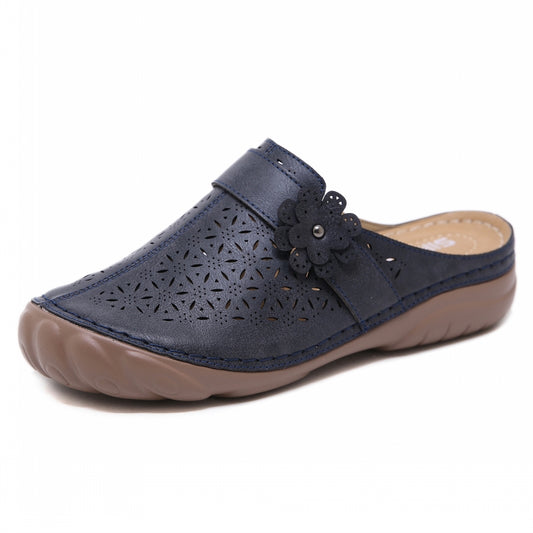 Hollow Out Wide Toe Box Mule With Flower
